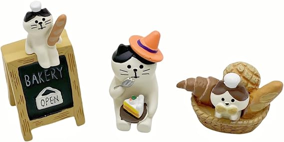 Miniature Cat Figurines Statue, Miniature Cat Statue,Cute Desk Accessories, Mini Things for Desk Decor,Home Decor, Cute Bedroom Decor,Figures for Shelf, Table, Desk,Garden