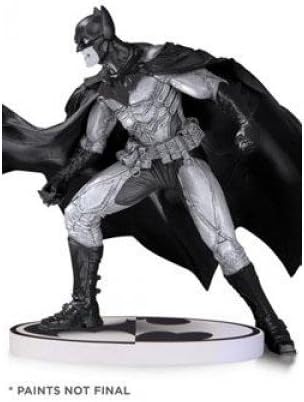 Batman: Black & White: Batman by Lee Bermejo Second Edition Statue | Batman Black & White 6 Inch State Figure - Batman By Lee Bermejo 2nd Edition