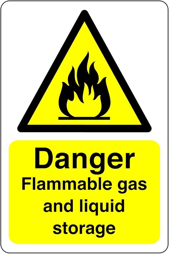 Danger Flammable gas storage sign - 1.2mm Rigid plastic for indoor/outdoor usage (400mm x 300mm) Viewing Distance within 14m.