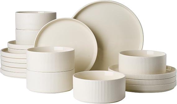 Richmount Star Dinner Sets for 6 People, 18-Piece Modern Porcelain Plates and Bowls Set with Rust-Red Trim, Chip Resistant Dinnerware, Microwave &Dishwasher Safe, Ceramic Dish Set Service for 6, Cream