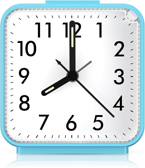 AMIR Analog Alarm Clock, Silent Non Ticking Small Clock, Travel Alarm Clock with Snooze & Light, Ascending Beep Sounds, Battery Operated Loud Alarm Clock for Bedroom, Bedside, Desk