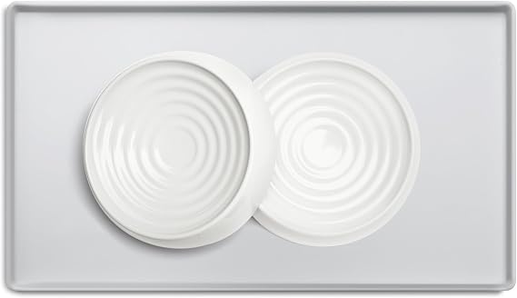 CatGuru Food Dish (Set of Two, Marshmallow) and Food Mat (Small, Silver) Bundle