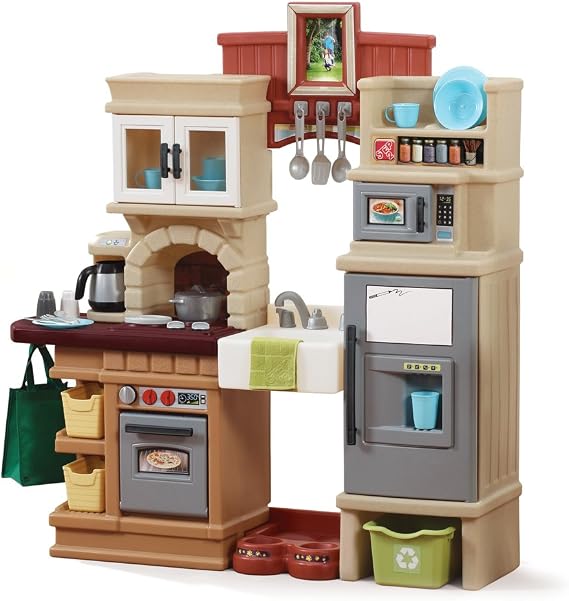 Step2 Heart of the Home Kids Kitchen Playset, Indoor/Outdoor Kitchenette, Interactive Play with Lights and Sounds, Made of Durable Plastic, Includes 40 Piece Toy Accessories, For Toddlers 2+ Years Old