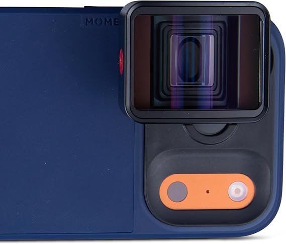 Moment 1.55x Anamorphic Mobile Lens Capture True Cinematic Footage (Blue Flare, T-Series II)