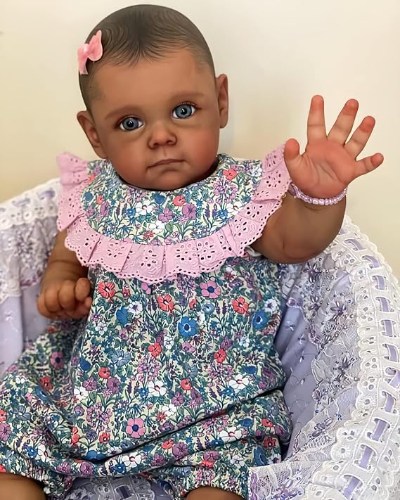 24 inches 60CM Lifelike Huge Baby Size Reborn Baby Dolls Gift Set with Magnetic Pacifier Realistic Newborn Toddler Maggi Collectible Art Doll for Ages Kids 3+