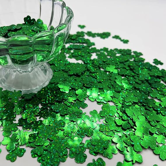 Thousands Pcs Green Confetti Glitter St. Patrick's Day Lucky Clover Shamrock Cutouts Glitter Irish Table Scatters for St. Patrick's Decorations (Shining Green)